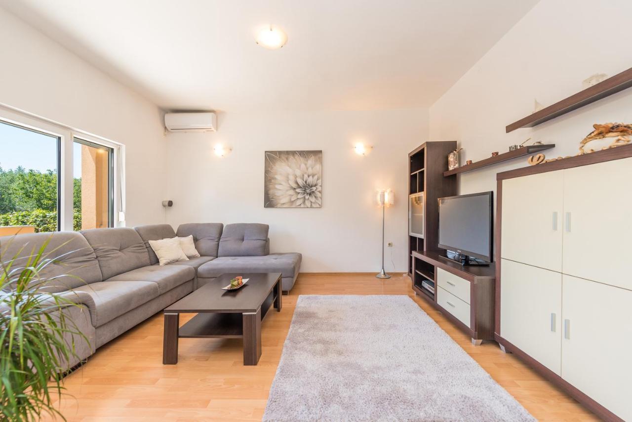 Nelly Apartments Privlaka  Εξωτερικό φωτογραφία