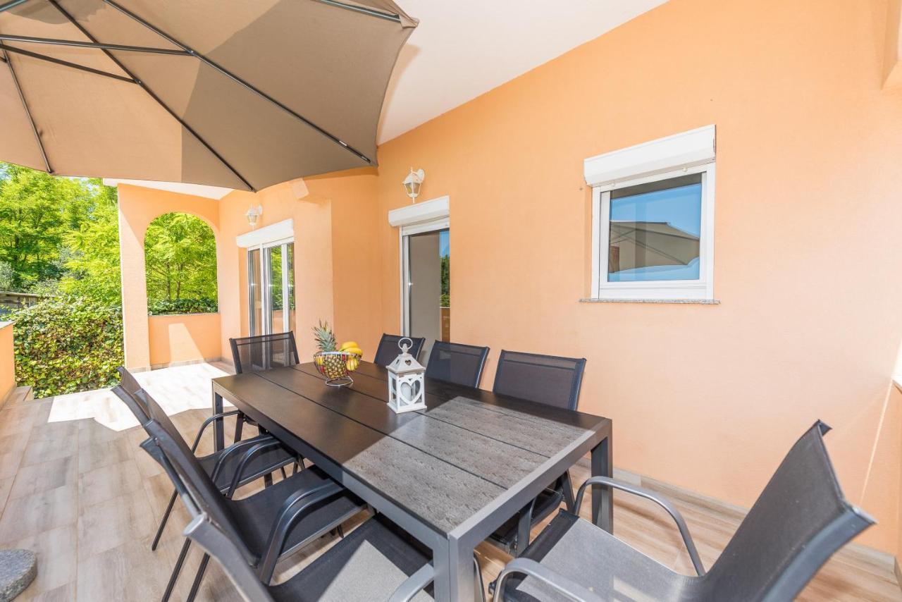 Nelly Apartments Privlaka  Εξωτερικό φωτογραφία